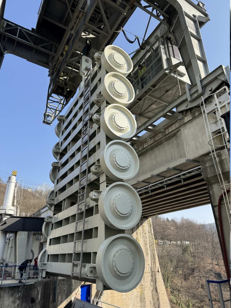 Slapy hydropower plant 